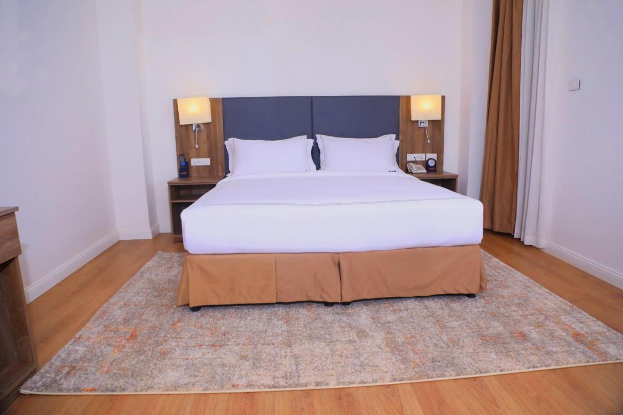 Elmos Hotel 亚的斯亚贝巴 外观 照片